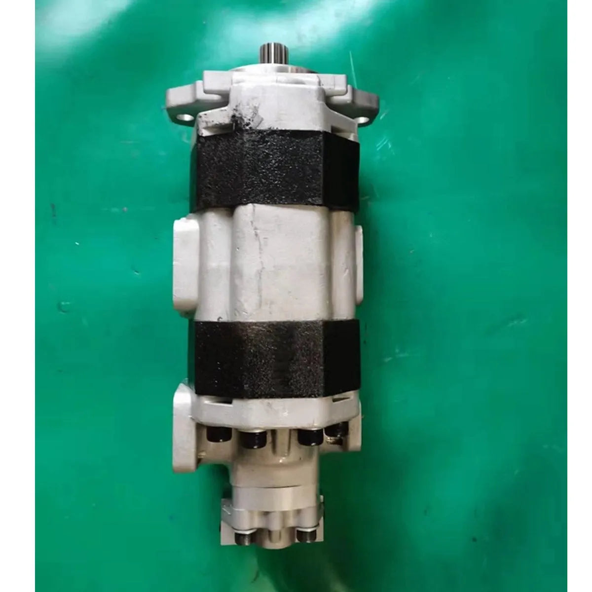 Gear Pump 705-95-07100 for Komatsu HD605-7R HD605-7E0 HD465-7R HD465-7E0 Dump-Replacement Aftermarket Parts
