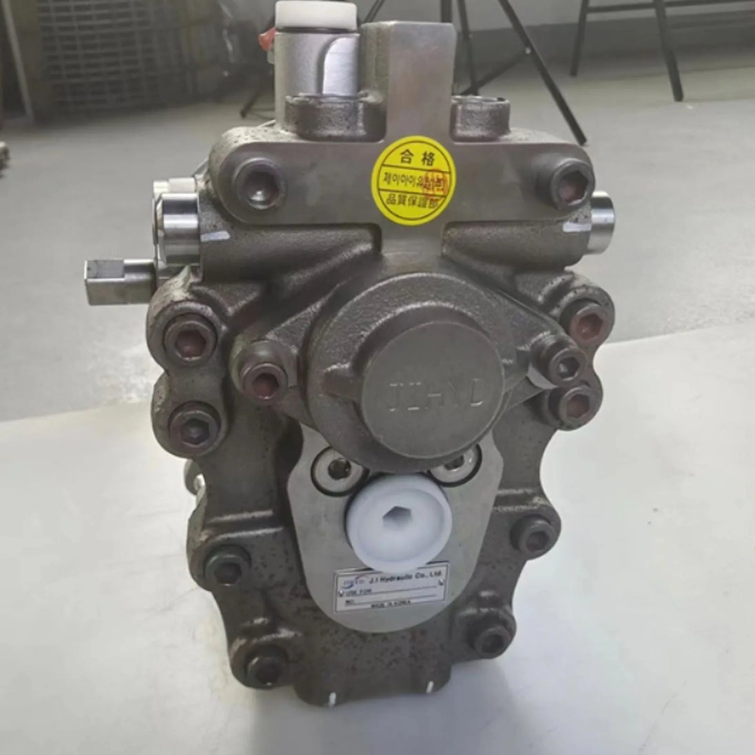 Hydraulic Pump Transmission Pump 5H470-11009 Fits Kubota PRO688Q DC70-Replacement Aftermarket Parts