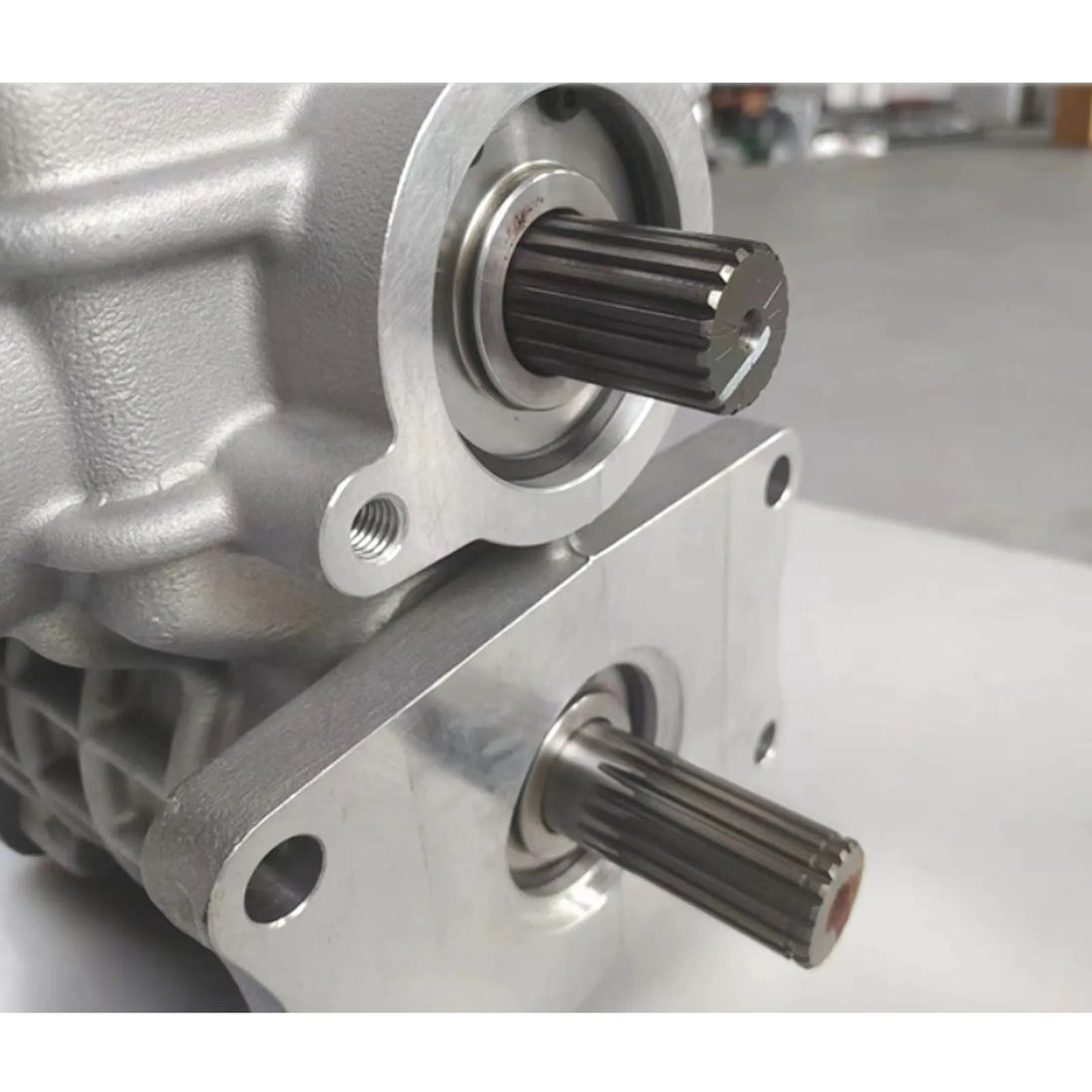 Hydraulic Pump Transmission Pump 5H470-11009 Fits Kubota PRO688Q DC70-Replacement Aftermarket Parts