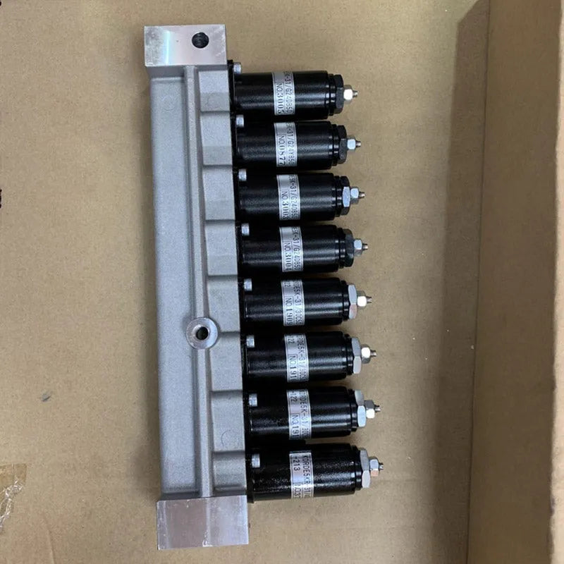 Hydraulic Valve ASS'Y YN35V00047F3 for Kobelco Excavator SK485-8-BeeSpareParts