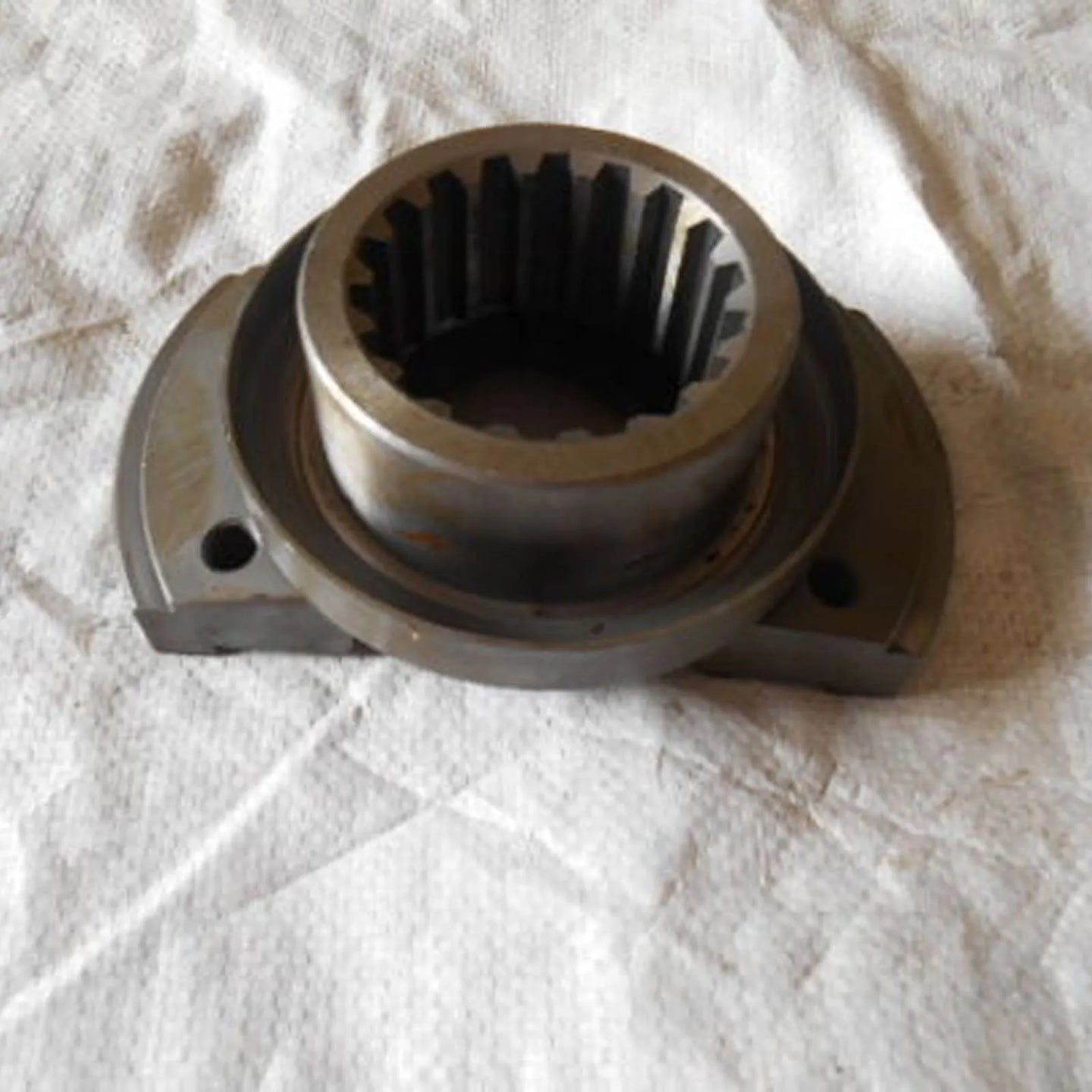 Joint flange coupling 135-13-31362 for D53A-17 bulldozer-BeeSpareParts