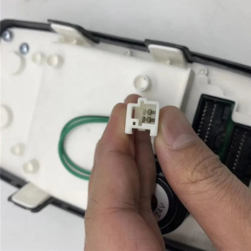 Monitor Display Panel 4646113 for Hitachi Excavator ZAX200-1 ZAX120-1 ZAX240-1-Replacement Aftermarket Parts