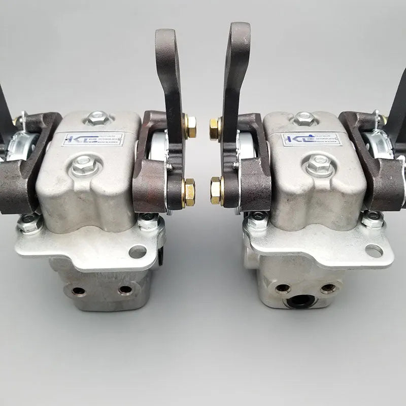 New PC60-8 PC60 PC120 PC220 PC240 Foot Pedal Valve Excavator Spare Parts-BeeSpareParts
