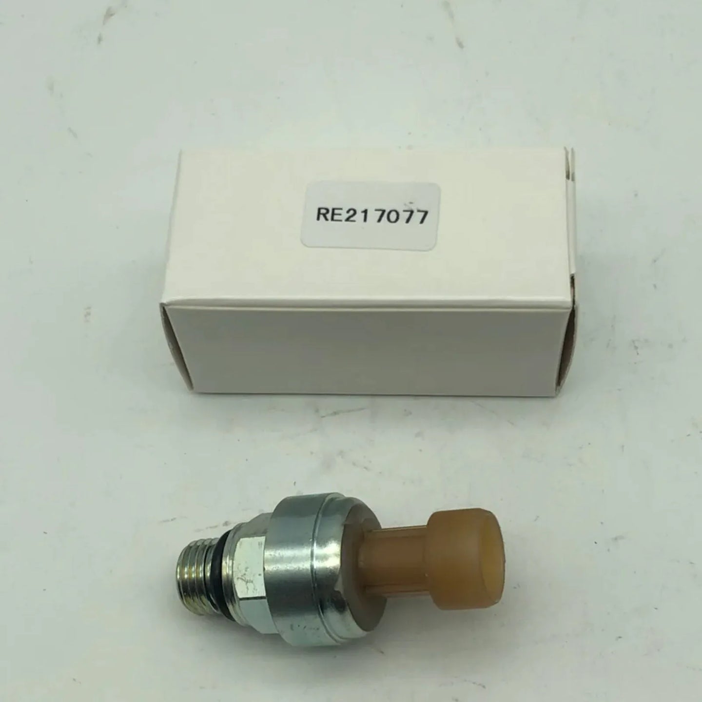 Oil Pressure Sensor RE217077 for John Deere 5065M 5075E 6620 6420 Cummins QSX15-BeeSpareParts
