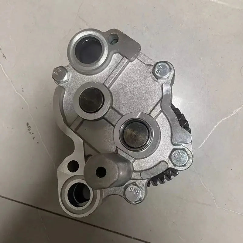 Oil Pump ME017484 for Mitsubishi Engine 4D34 4D34T-BeeSpareParts