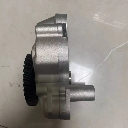 Oil Pump ME017484 for Mitsubishi Engine 4D34 4D34T-BeeSpareParts