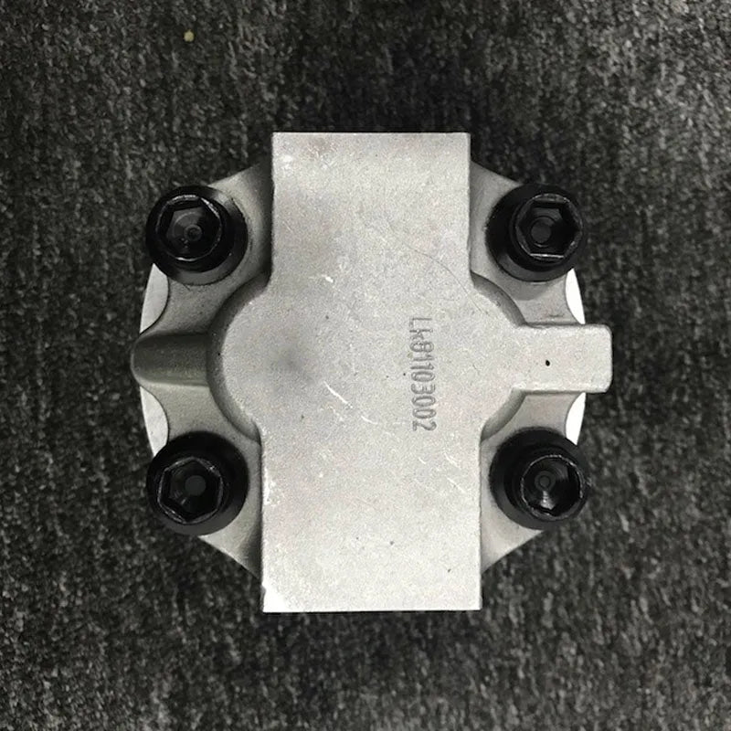 Pilot Pump 708-3S-04531 7083S04531 For Komatsu PC40MR-1 PC40MRX-1 PC45MR-1-BeeSpareParts