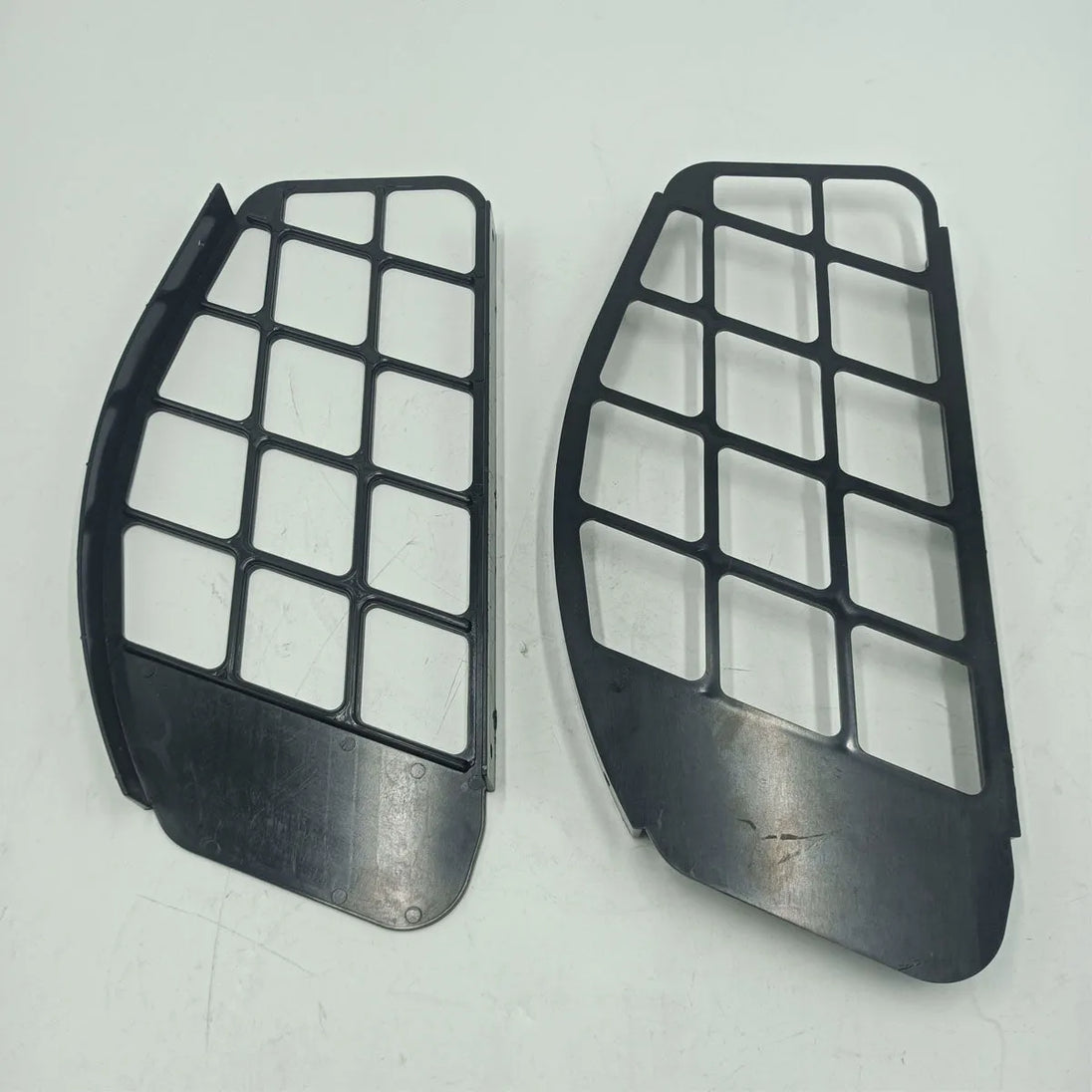 Plastic Side Grill Air Discharge Louver 6716571 & 6716573 for Bobcat Skid Steer Loader 653 751 753 763 773-BeeSpareParts
