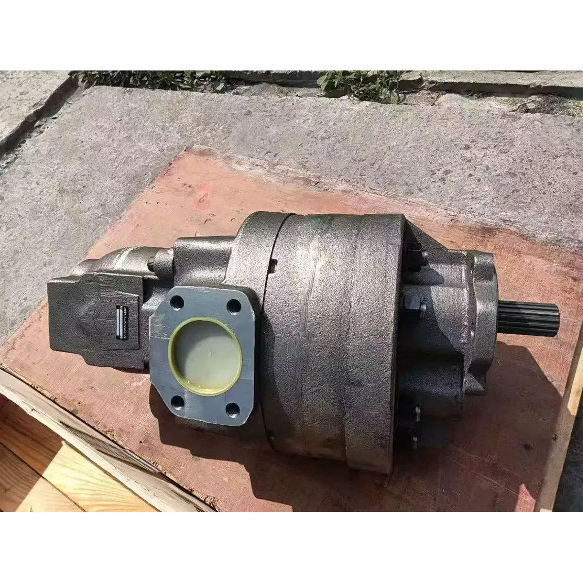 Pump 445-2672 10R-7974 295-1072 4452672 10R7974 2951072 Hydraulic pilot Gear Pump for D11R D11T 854K 854G Track Type Tractor-Replacement Aftermarket Parts