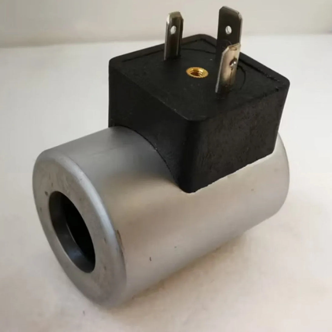 R902602647 24v Fits For Sany Zhonglian Pump Truck Displacement Proportional Solenoid Valve Coil GP37-SA CDEH-BeeSpareParts