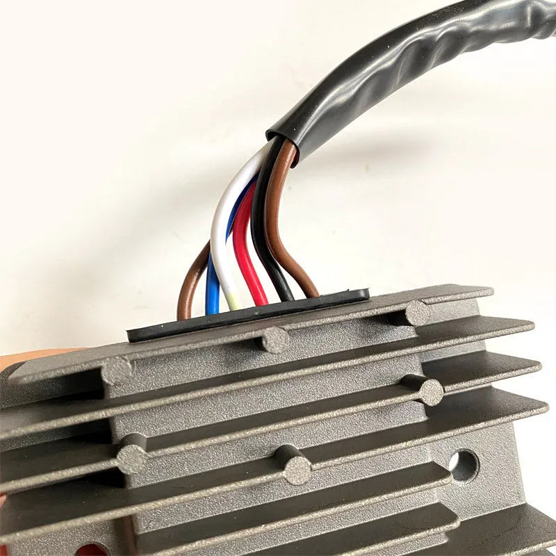 Regulator Rectifier 31620-ZG5-033 (20A) VTK0/K1 8818502 SH711AA for Honda GX630-Replacement Aftermarket Parts