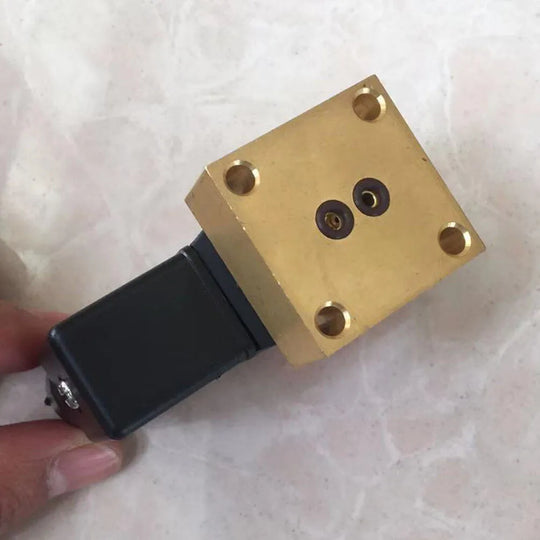 1089066820 Solenoid Valve for Atlas Copco Compressor 24V 1089-0668-20-BeeSpareParts