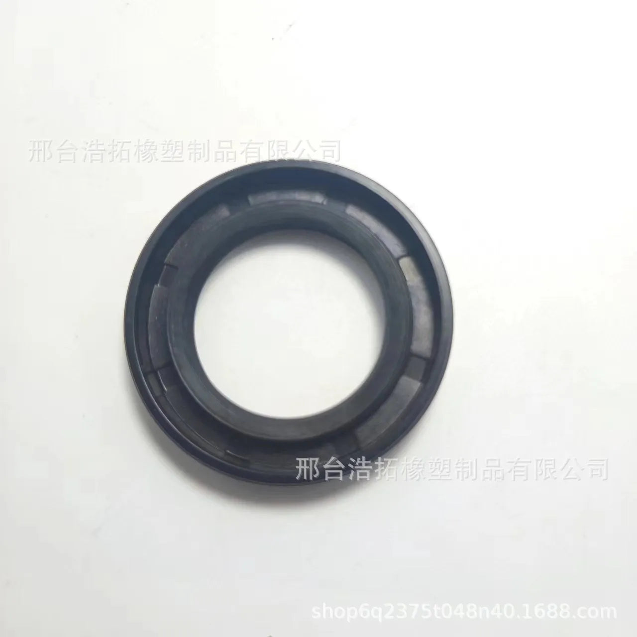 Second Bevel Gear Cover30*47*7 09500-30478 For Kubota Harvester Transmission Oil Seal for Dc70 888-Replacement Aftermarket Parts