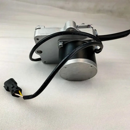 Stepping Motor 7834-41-2000/2001 Throttle Motor For Komatsu PC-7 PC200-7 PC220-7-BeeSpareParts