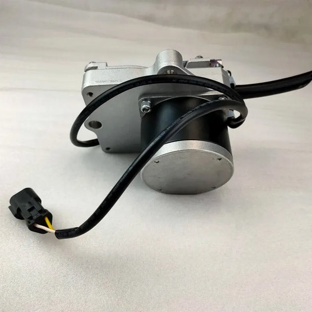 Stepping Motor 7834-41-2000/2001 Throttle Motor For Komatsu PC-7 PC200-7 PC220-7-BeeSpareParts