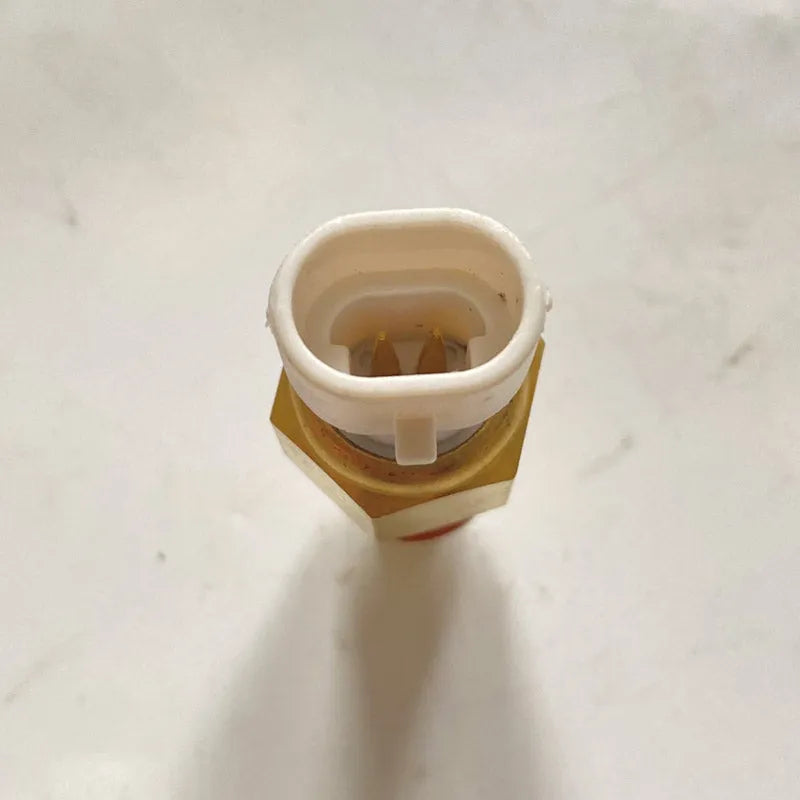 Temperature Sensor 6718414 for Bobcat Loaders and Excavator E50 E55 T2250 V417 5600 5610 A300 A770 S100-BeeSpareParts