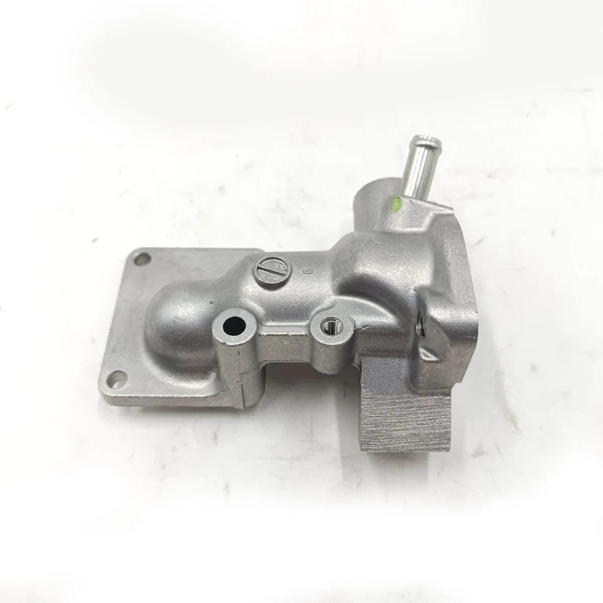 Thermostat Housing 16613-72700 for Kubota D1005 D1105 D905 V1305 V1505 Engine-Replacement Aftermarket Parts