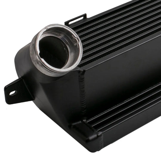 Turbo Intercooler for BMW 3 S E90 E93 E92 E91 330d 335d xDrive 520*180*140mm Turbine Intercooler for Ser E90 E93 E92 E91 330d-BeeSpareParts