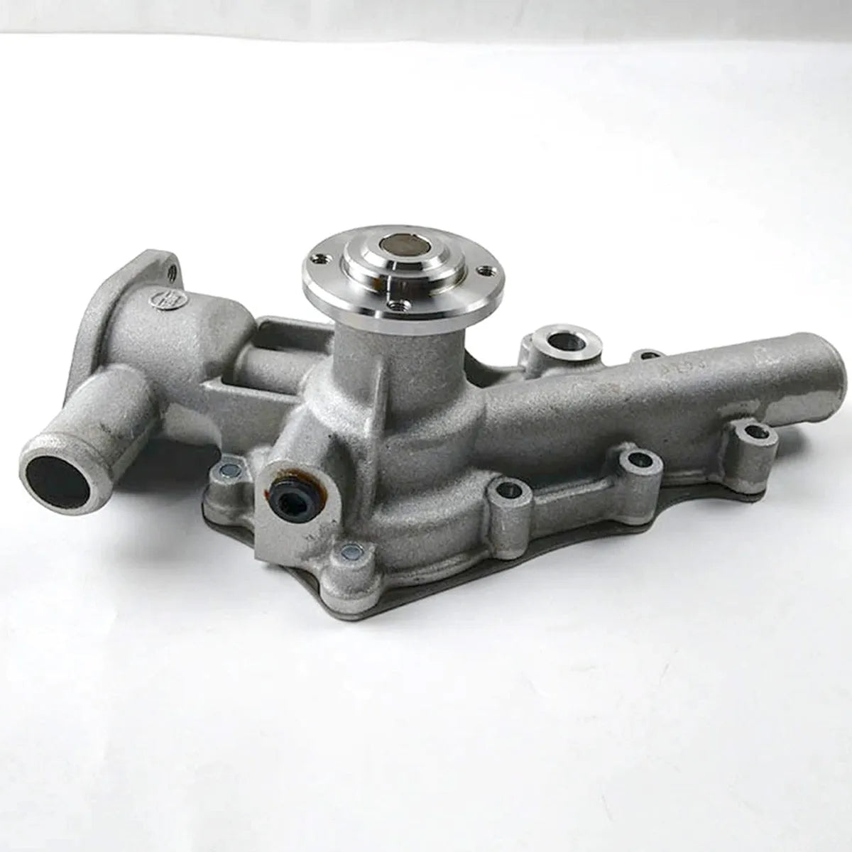 Water Pump 8970693870 for Isuzu Engine 3KC1 3KC1-PA Hitachi EX12 EX15 EX20 EX30-Replacement Aftermarket Parts