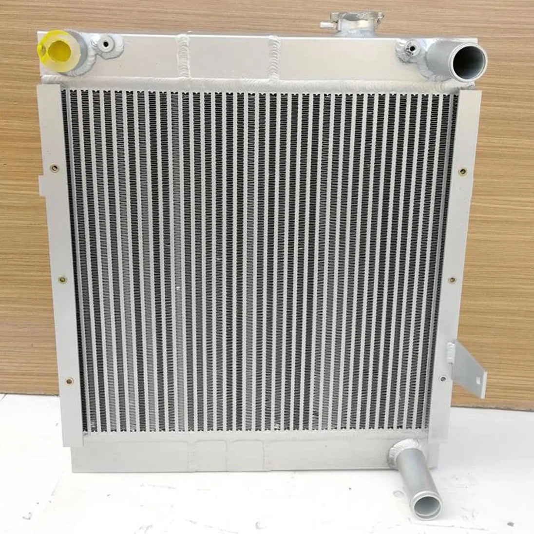 Water Radiator Core ASS'Y 42N-03-11100 42N0311100 for Komatsu Backhoe Loader WB91R-5 WB91R-5E0 WB93R-5 WB93S-5 WB97R-5 WB97S-5-BeeSpareParts